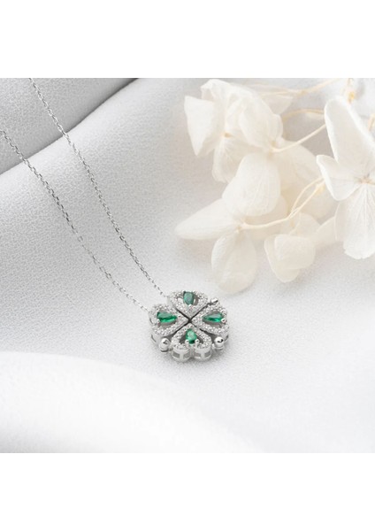 925 Ayar Gümüş Yeşil Taşlı Açılan Yonca Kolye fiyatları
