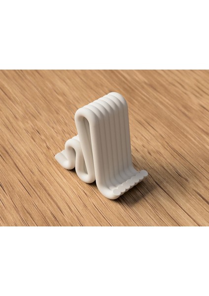Tüm Modellere Uyumlu Masa Üstü 3D Telefon Tutacağı modelleri