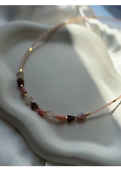 Pembe Kuvars Taşlı Kolye