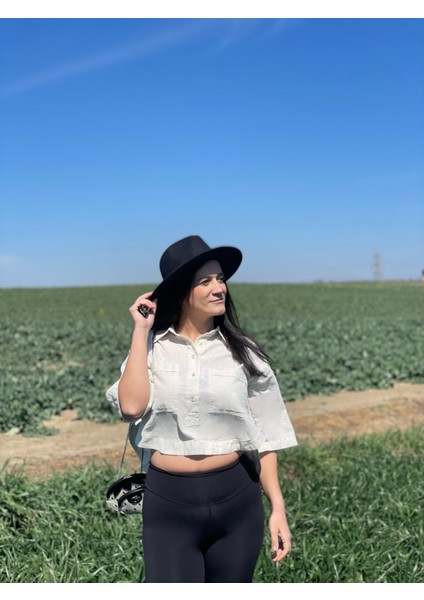 Keten Cutout Detaylı Gömlek