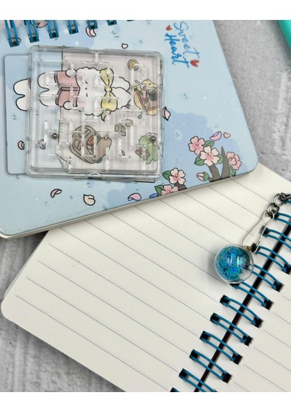 Sevimli Tavşanlı Kare Labirentli Mini Defter Spiralli Çizgili 56 Sayf