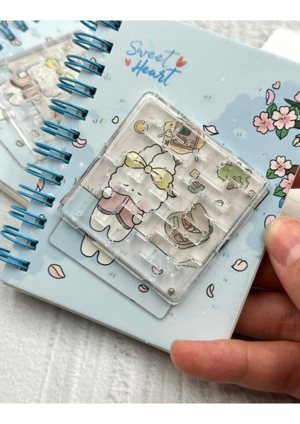 Sevimli Tavşanlı Kare Labirentli Mini Defter Spiralli Çizgili 56 Sayf