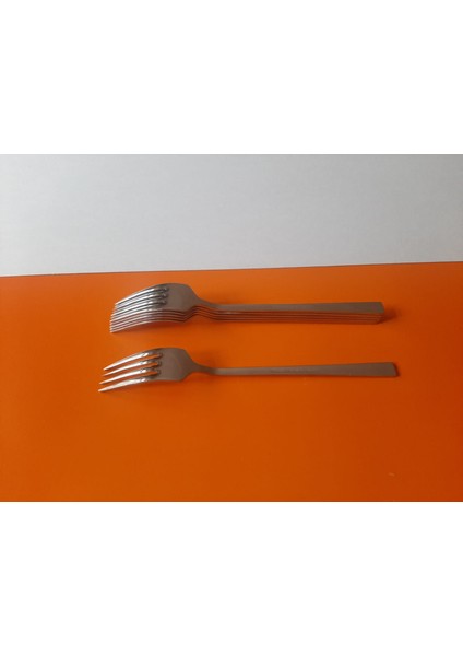 Yemek Çatalı Kaliteli Uzun Ömürlü Yemek Çatalı (6 Adet) fiyatları