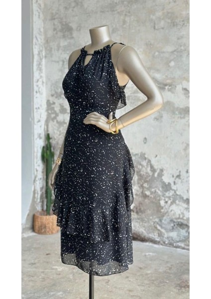 Siyah Desenli Şık Elbise