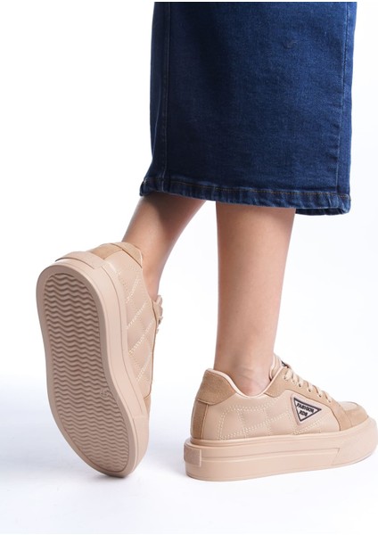 Prag Premium Bağcıklı Ortopedik Kadın Sneaker - Ten