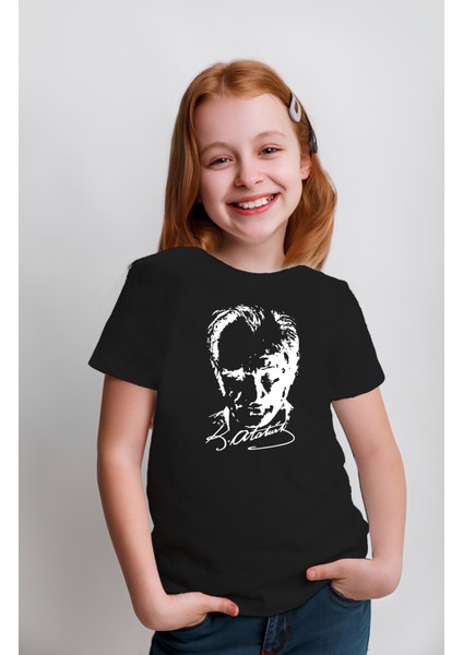 Kız Çocuk Atatürk Baskılı Pamuklu Bisiklet Yaka Kısa Kollu T-Shirt
