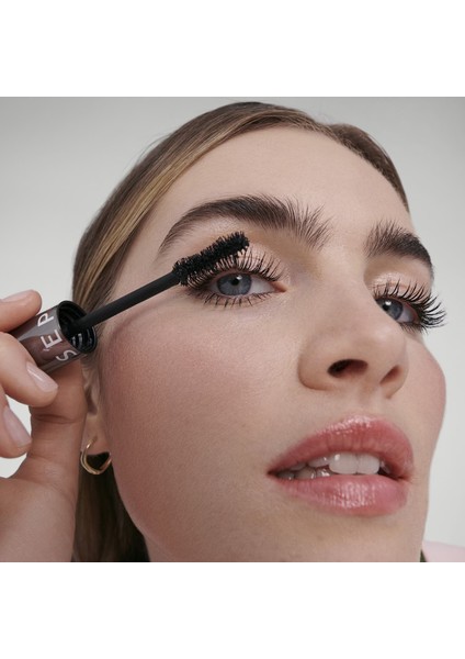 Size Up Waterproof Mascara - Suya Dayanıklı Anında Xl Hacim Veren Maskara Black 14 ml fırsatları