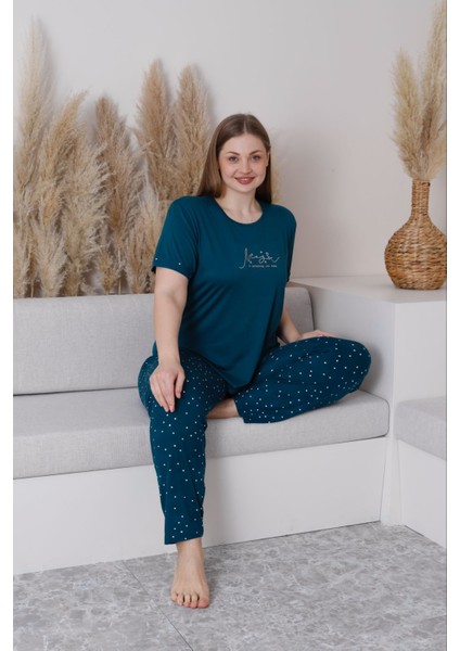 Kadın Milan Kumaş Büyük Beden Curve Baskılı Desenli Kısa Kollu Bambu Pijama Takımı