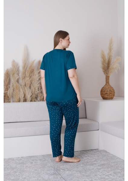 Kadın Milan Kumaş Büyük Beden Curve Baskılı Desenli Kısa Kollu Bambu Pijama Takımı