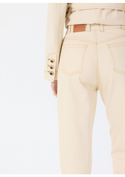 Normal Bel Dar Paça Mom Fit Ekru Kadın Denim Pantolon Kot Pantolon 2026 indirimleri