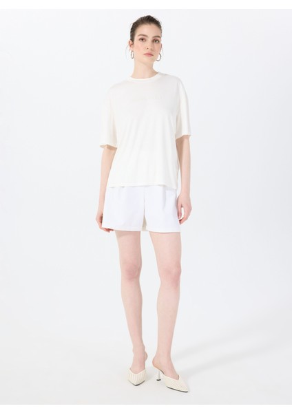 Bisiklet Yaka Kırık Beyaz Kadın T-Shirt The Relax Tshırt 4010 fiyatları