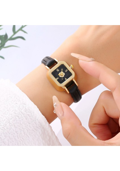 Popüler Saat Kadın Moda Kemer Çiçek Kuvars Kadın Saati Küçük Kare Saat (Yurt Dışından) modelleri