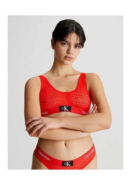 Kadın Unlined Bralet fırsatları