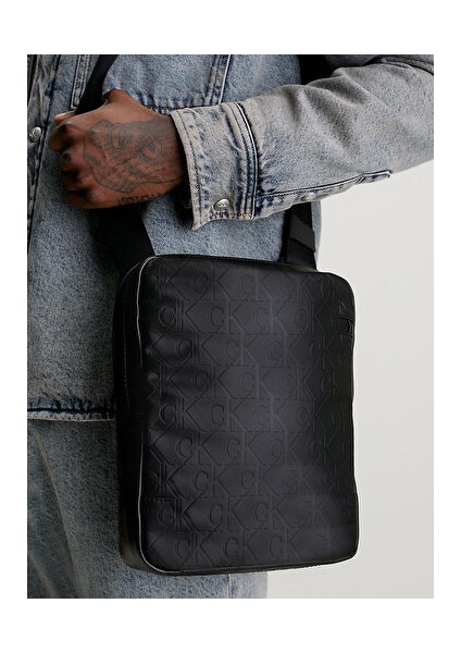 Monogram Soft Reporter 22 Aop