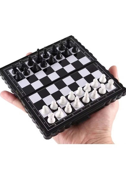 Mini Manyetik Satranç Seti Katlanır Manyetik Plastik Satranç Tahtası Tahta Oyunu Taşınabilir Çocuk Oyuncağı Taşınabilir Açık Hava (Yurt Dışından) modelleri