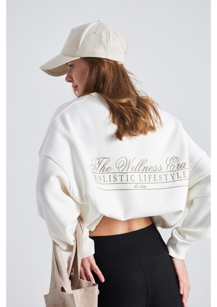 The Wellness Era Kahverenk Baskılı Oversize Beyaz Kadın Sweatshirt