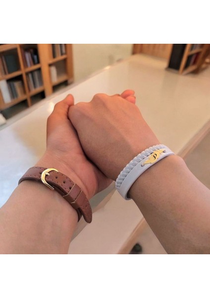 14 Ayar Altın Plakalı Kadınlar İçin Yaprak Motifli Derili Harfe Özel Bileklik fırsatları