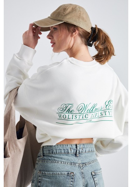 The Wellness Era Baskılı Oversize Beyaz Kadın Sweatshirt fiyatları
