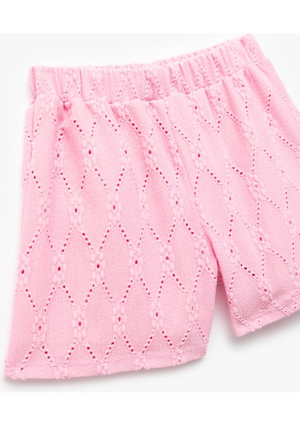 Brodeli Detaylı Beli Lastikli Şort modelleri