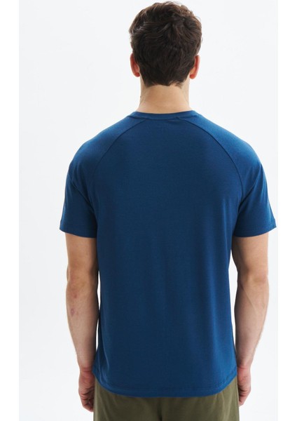 Erkek Regular Fit Basic Reglan Kollu Süprem Bisiklet Yaka Tişört Y29344472202 indirimleri