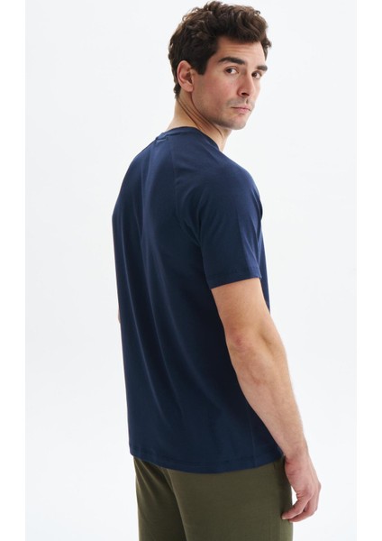 Erkek Regular Fit Basic Reglan Kollu Süprem Bisiklet Yaka Tişört Y29344472202 fırsatları