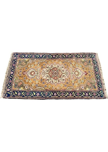 El Dokuma Bünyan Halısı Vintage 57 x 105 Krem Eskitme Yastık
