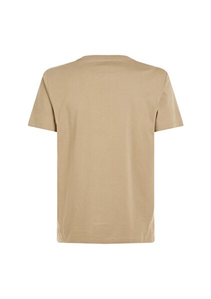 Serıf Box Graphıc Tee