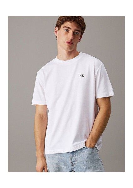 Serıf Font Graphıc Tee