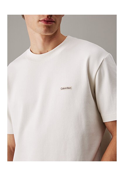 Calvın Kleın Label Tee modelleri