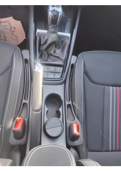 Sasa Skoda Karoq Uyumlu Oto Ön Koltuk Bosluk Doldurma Aparatı modelleri