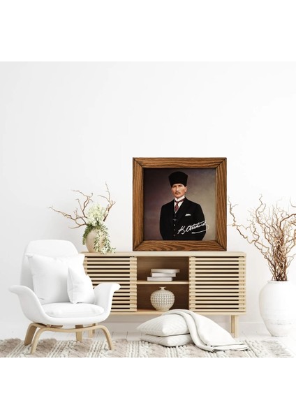 Ahşap Çerçeveli Atatürk Portresi Seramik Tablo 29 x 29 cm Model 3 fiyatları