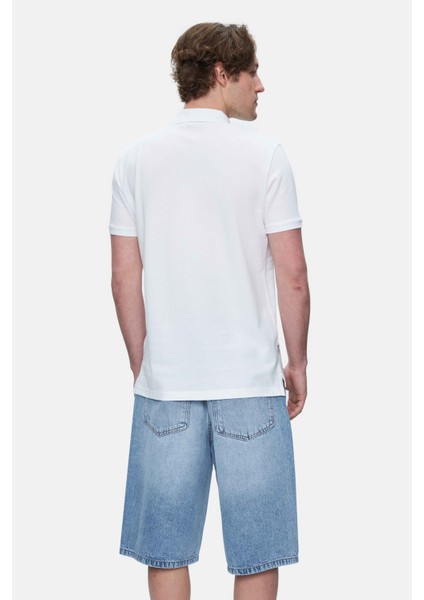 Quınton Beyaz Polo Yaka Nakışlı Standard Fit Erkek Tshirt fırsatları