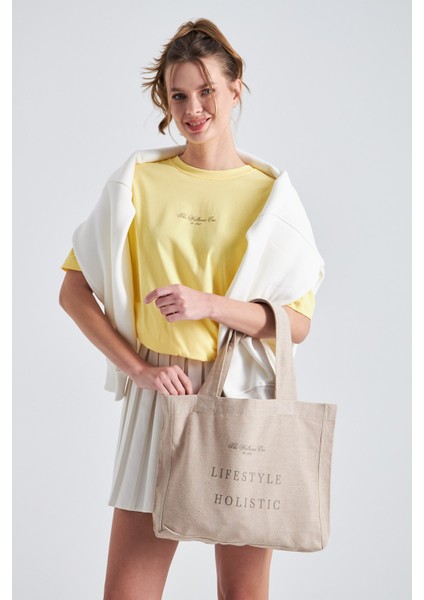 The Wellness Era Kadın Beyaz %100 Pamuk Tişört Yeşil Yazılı Bez Çanta Seti indirimleri