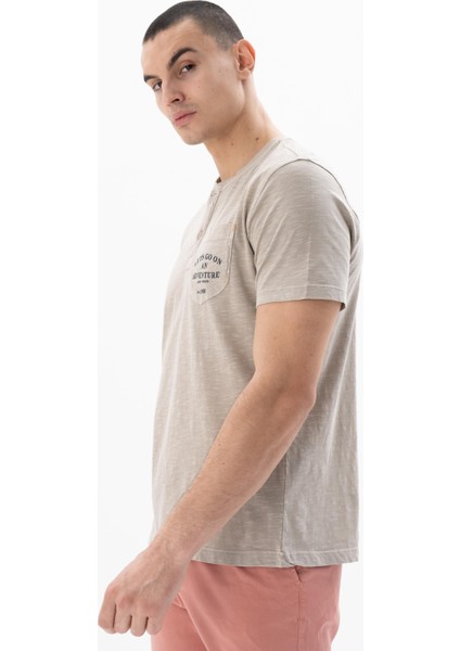 Erkek Regular Fit Parça Boyama Bisiklet Yaka Tişört Y25344490001