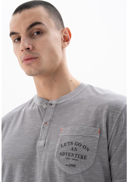 Erkek Regular Fit Parça Boyama Bisiklet Yaka Tişört Y25344490001 fiyatları