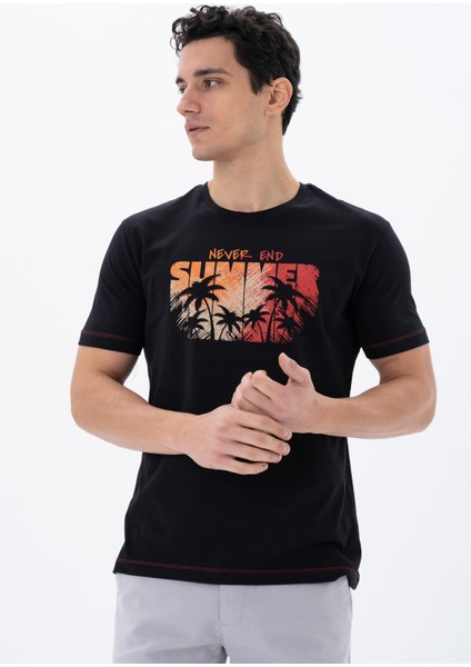 Erkek Regular Fit Bisiklet Yaka Tişört Y25344404001 modelleri