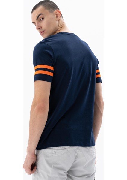 Erkek Regular Fit Bisiklet Yaka Tişört Y25344405801