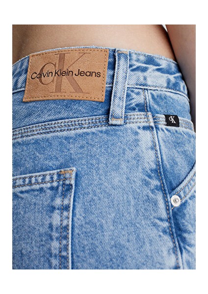 Kadın 90S Straight Denim Şort indirimleri