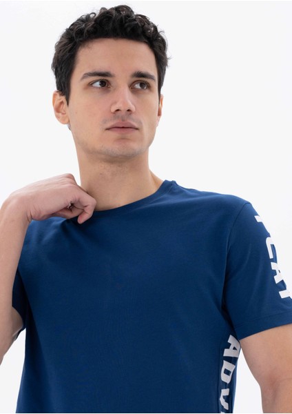Erkek Regular Fit Bisiklet Yaka Tişört Y25344404701 fiyatları