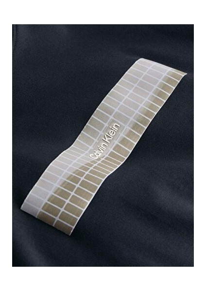 Grıd Graphıc T-Shırt fiyatları