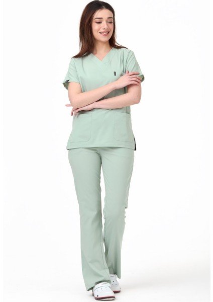 Ultralycra Spaniard - Likralı Doktor Hemşire Forma Takımı Scrubs Üniforma Cerrahi Takım (Kadın), Su Yeşili modelleri