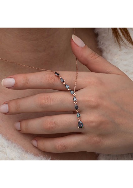 Gümüş Sıralı Mistik Topaz Taşlı Damla Kadın Kolye fiyatları