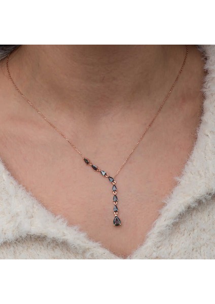 Gümüş Sıralı Mistik Topaz Taşlı Damla Kadın Kolye fırsatları