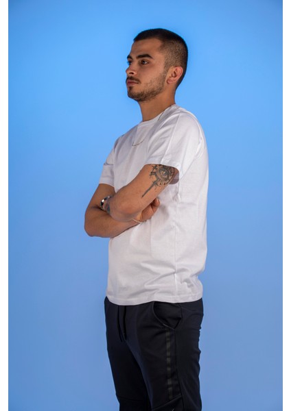 Erkek Beyaz Bisiklet Yaka T-shirt fiyatları