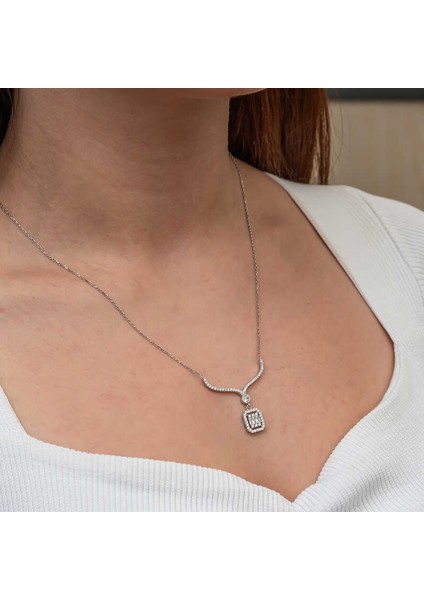 Gümüş Baget Taşlı Gerdanlık Model Kadın Kolye indirimleri