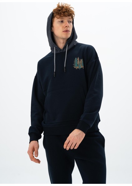 Erkek Regular Fit Kanguru Cepli Sweatshirt K26254925701