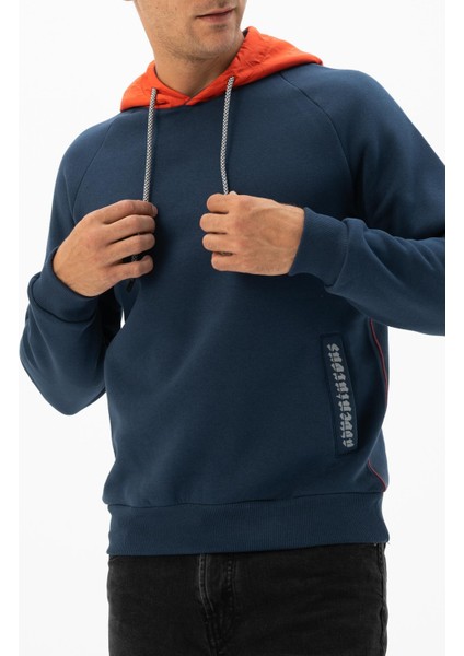 Erkek Kanguru Cepli Kapüşonlu Sweatshirt K24254928301
