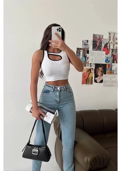 Pencereli Kaşkorse Crop