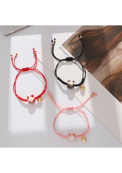 Kırmızı Kadın Kızlar Için Şans Seramik Kedi Kolyesi Japon Tarzı Takı Ile Ayarlanabilir El Yapımı Kırmızı Örgü Halat Bilezik (Yurt Dışından) fırsatları