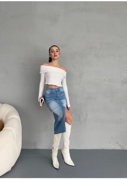 Kadın Asimetrik Kesim Yırtmaçlı Jean Etek fırsatları